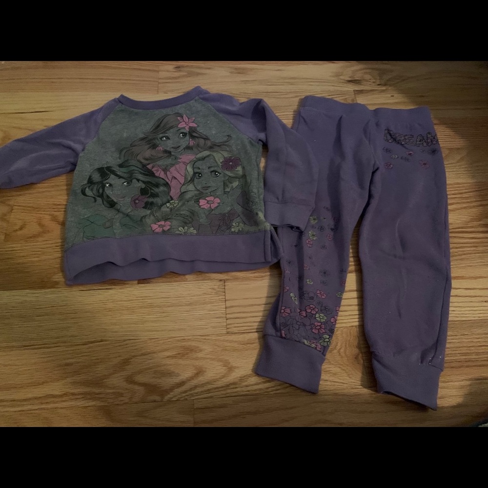 Dream Disney Princess sweat pants and sweatshirt